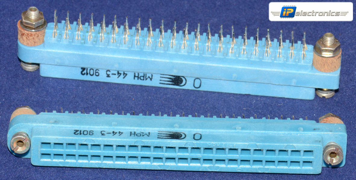 МРН44-3 Розетка пластмассовый корпус, "1", фото