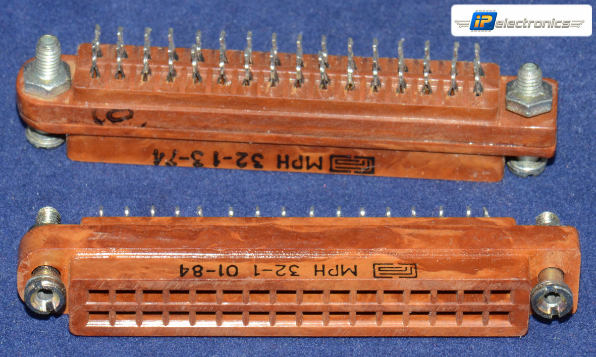 МРН32-1 Розетка карболитовый корпус, "1", фото