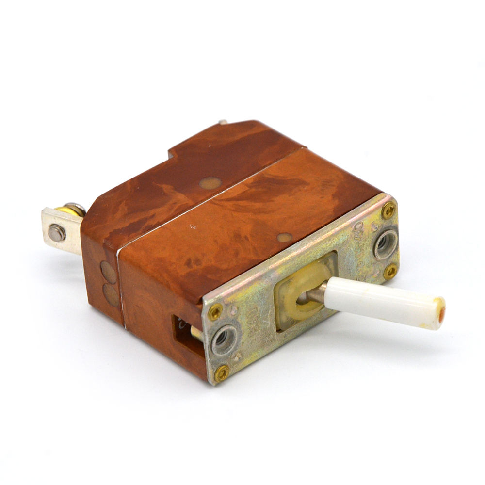 АЗФ1К-40 40A(Ампер) 200VAC(Вольт) Автоматический выключатель, 2001г, фото