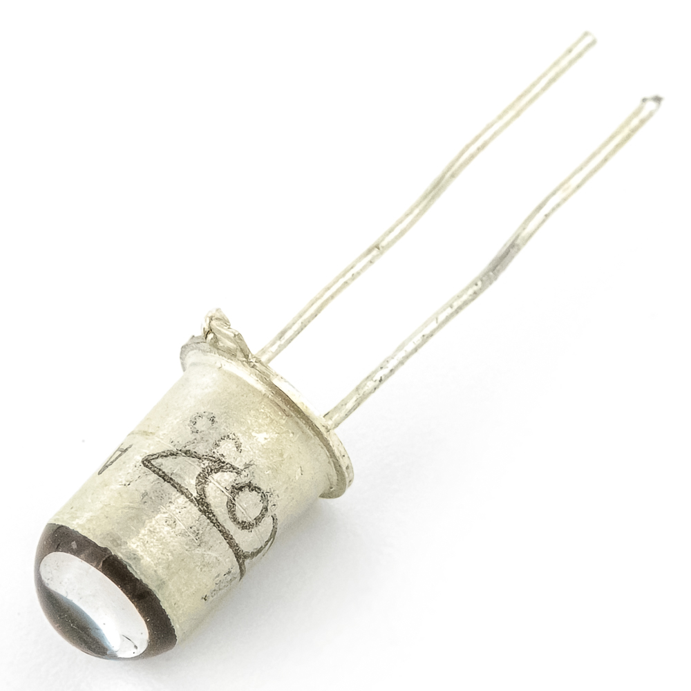 АЛ106А Светодиод инфракрасный Ø 5,8mm 1,7V(Вольт) 0,2mW(Милливатт) 120mA(Миллиампер) 25градусов, ФЫ0.336.002ТУ, фото