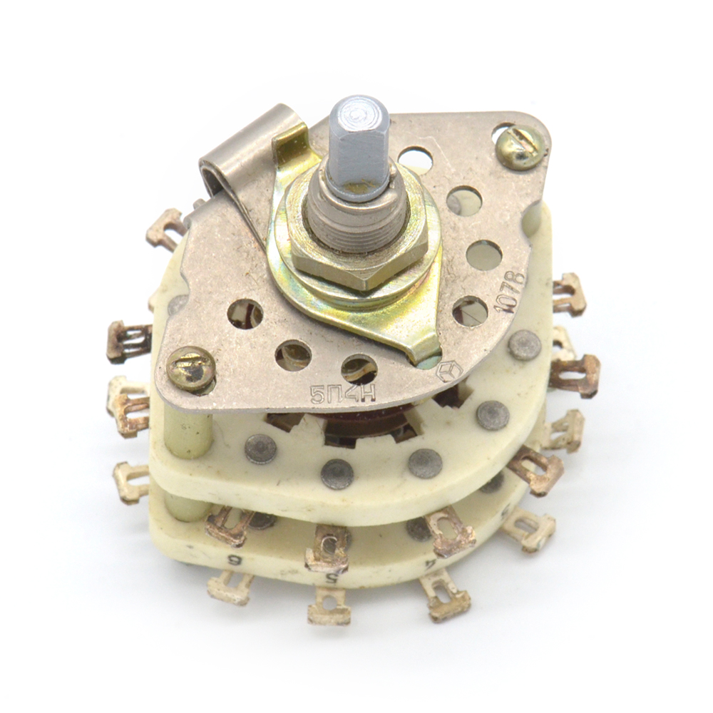 ПГК-5П4Н-6А 5 положений 4 направления 3A(Ампер) 350V(Вольт) вал ВС-3 (сплошной с прямой лыской) Переключатель галетный, УС0.360.059ТУ , фото