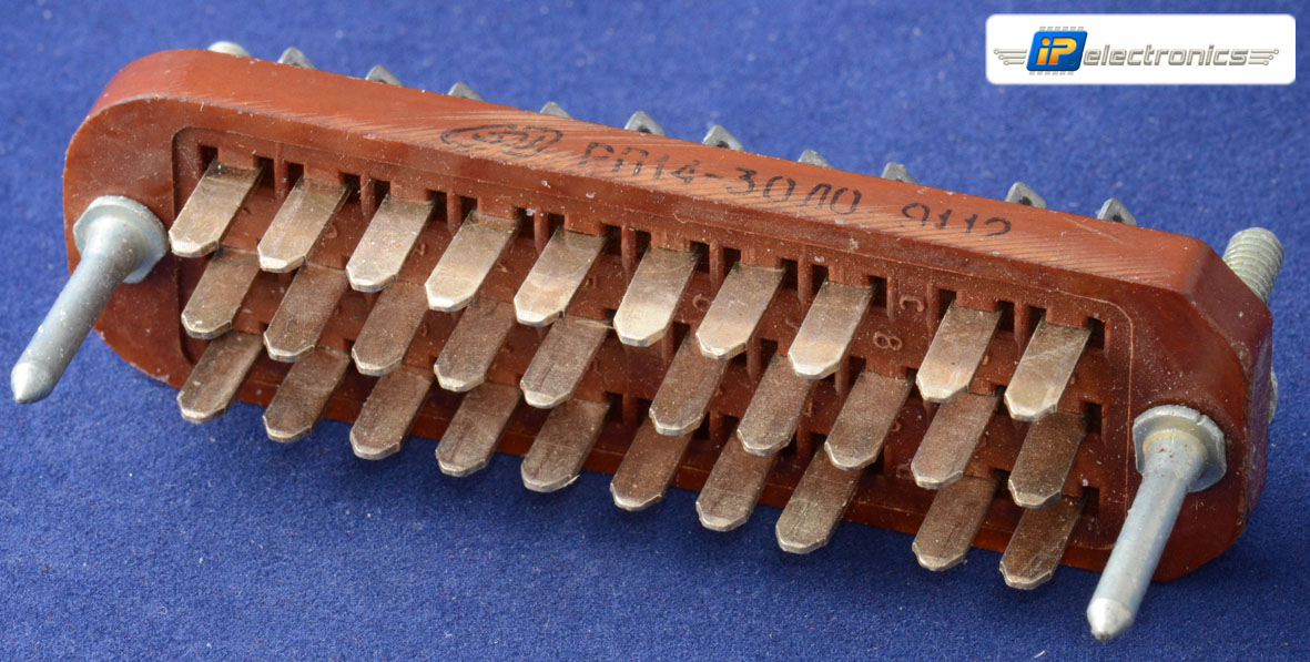 РП14-30ЛО Вилка с ловителем облегченная, карболит (вар.2)., фото